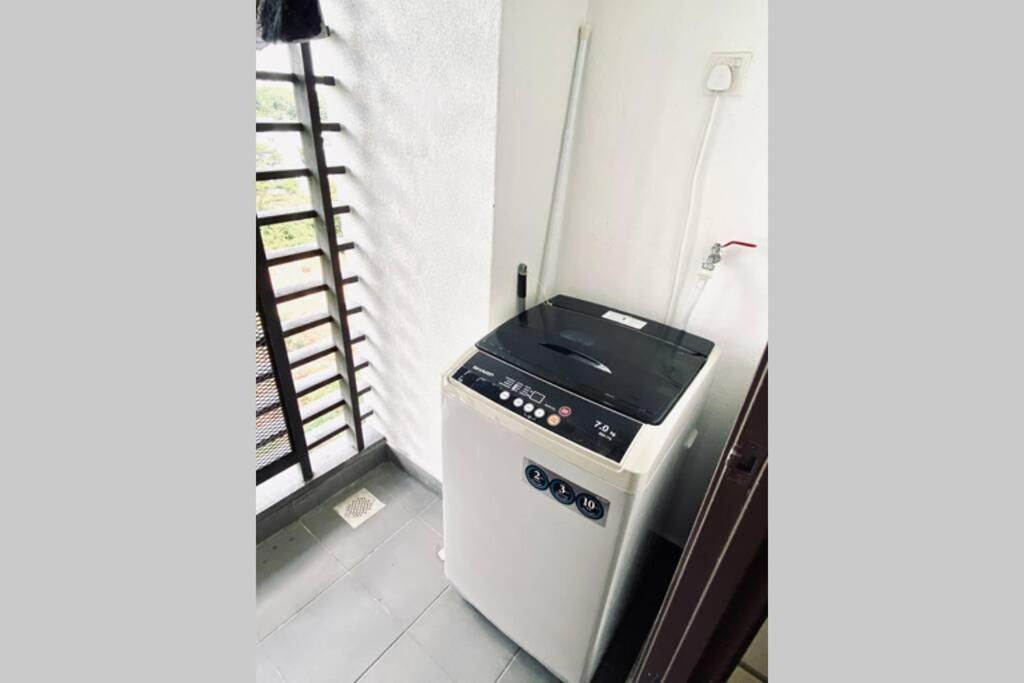 Landmark Residence: Greenview Oasis with Free Wi-Fi and Parking Kajang Exterior photo